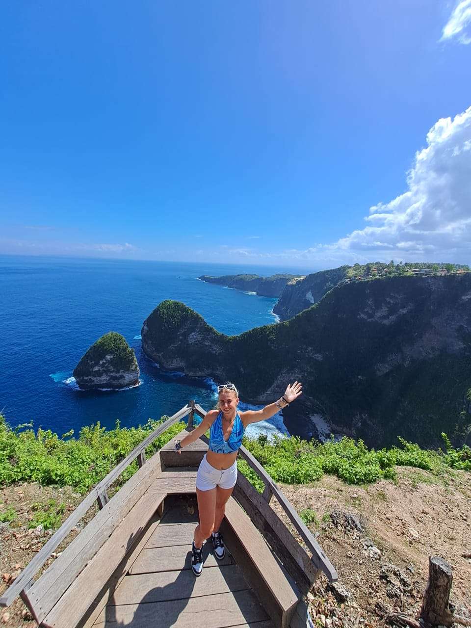 Paluang Cliff
